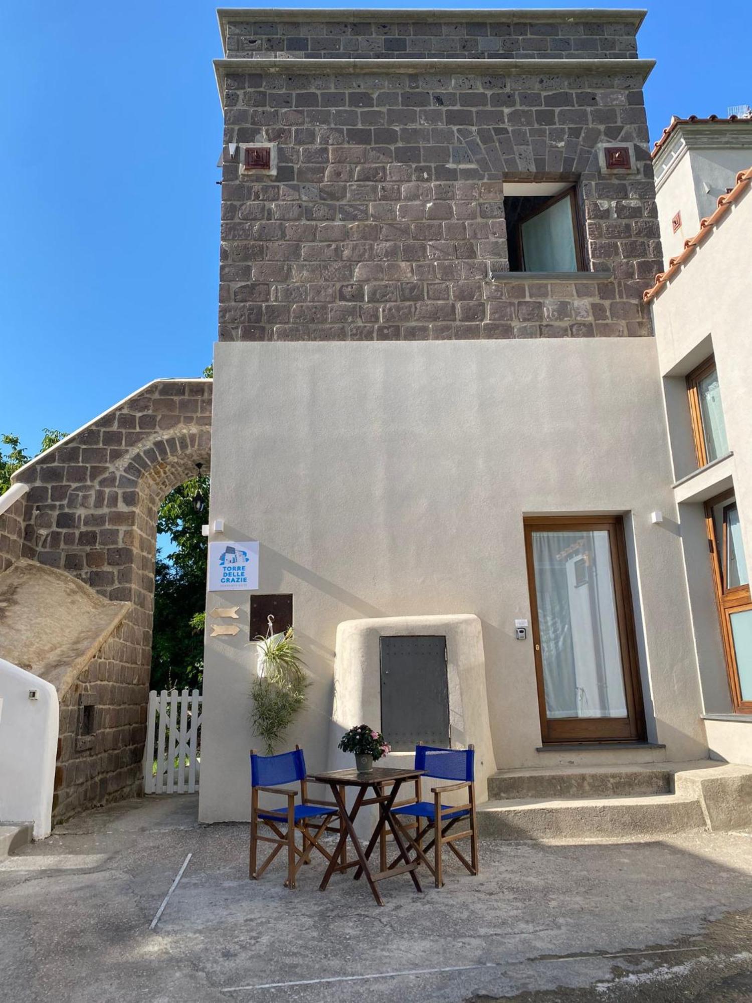 ויקו אקוונסה Torre Delle Grazie Sorrento Suite מראה חיצוני תמונה